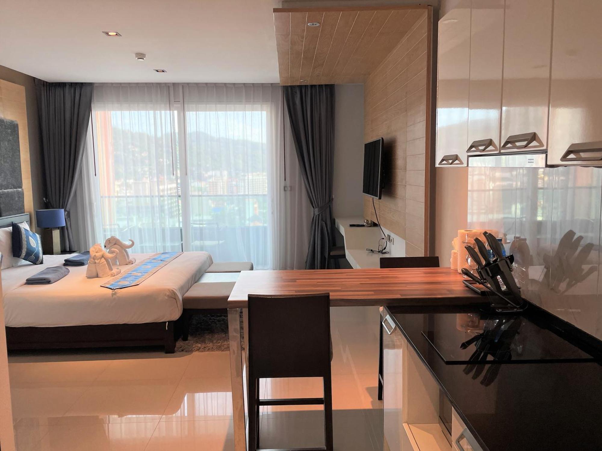 Emerald Terrace Apartments By Lofty Patong Kültér fotó