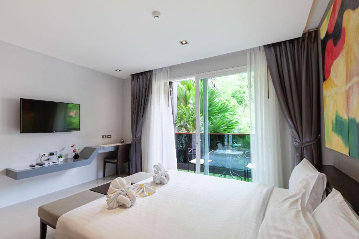 Emerald Terrace Apartments By Lofty Patong Kültér fotó