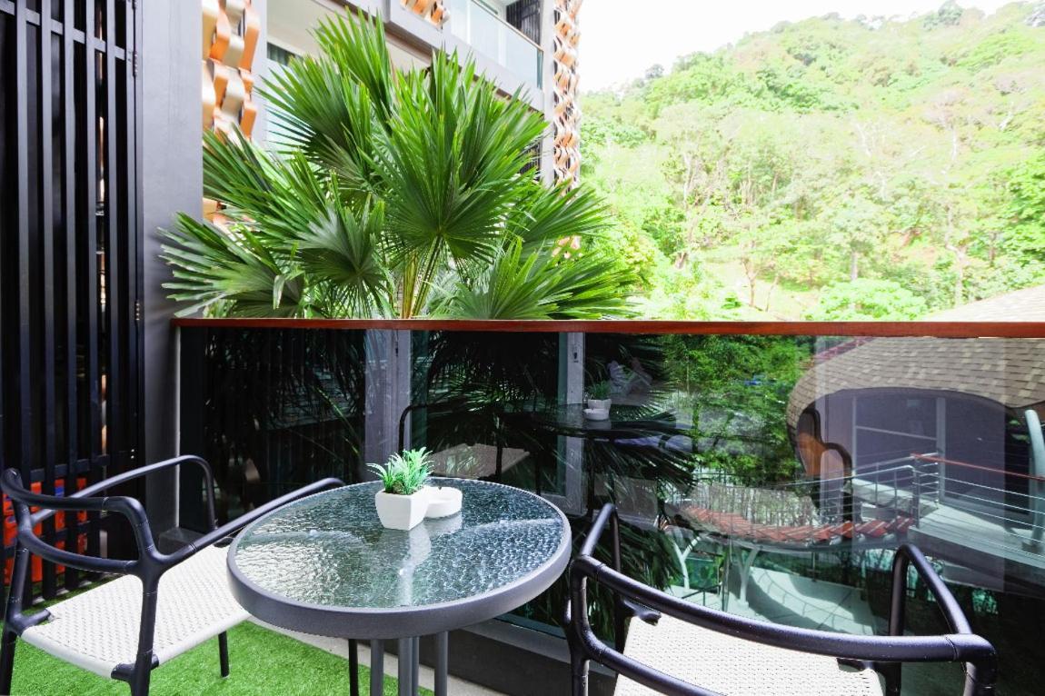 Emerald Terrace Apartments By Lofty Patong Kültér fotó